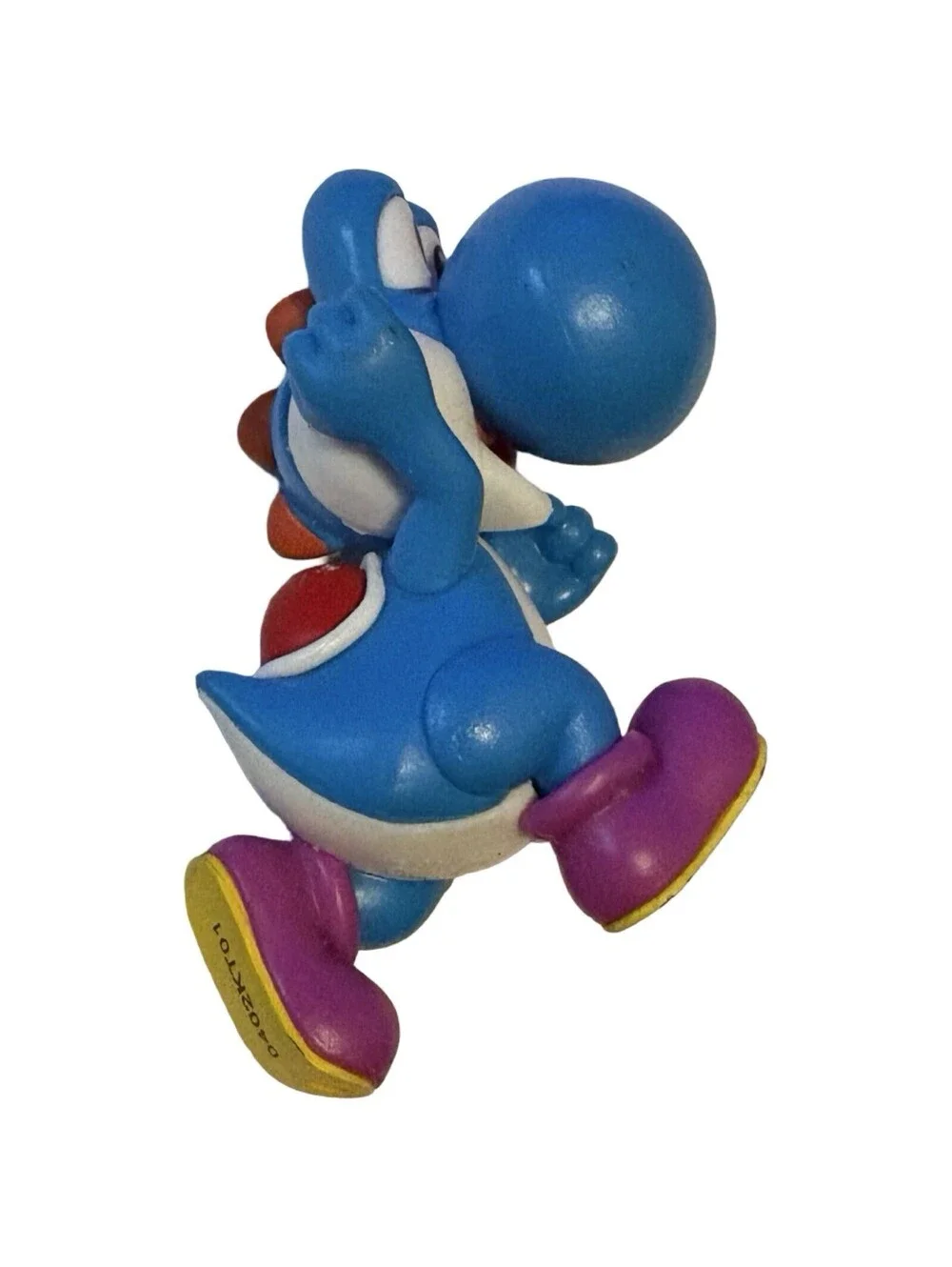 PVC Yoshi Light Blue Running Figure Jakks  2.5” World Of Nintendo Super Mario